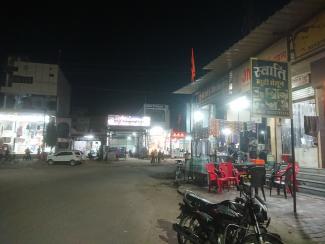 Raïla by night